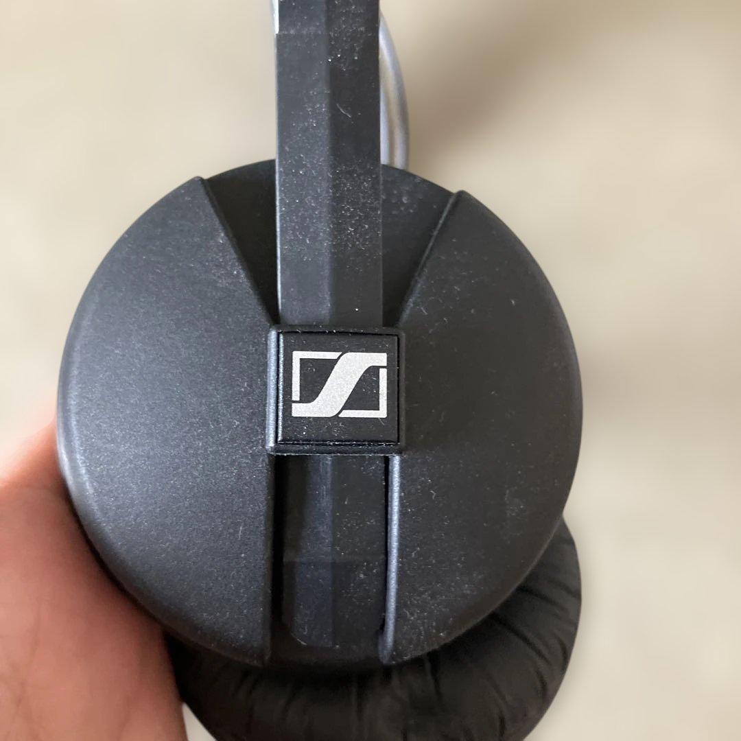 Sennheiser 有線ヘッドホン オーバーイヤー型　HD25