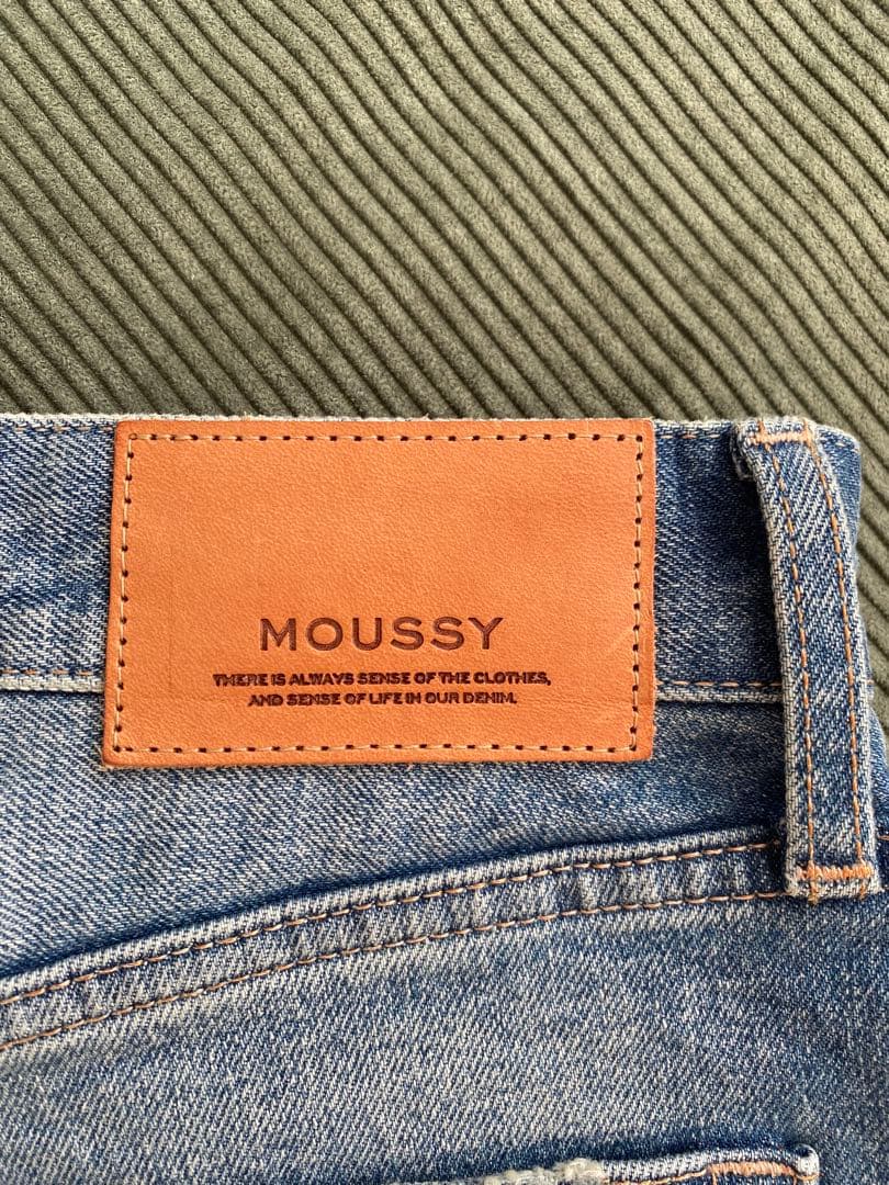 ミサモデニムと話題moussy MVS FLARE デニム 28