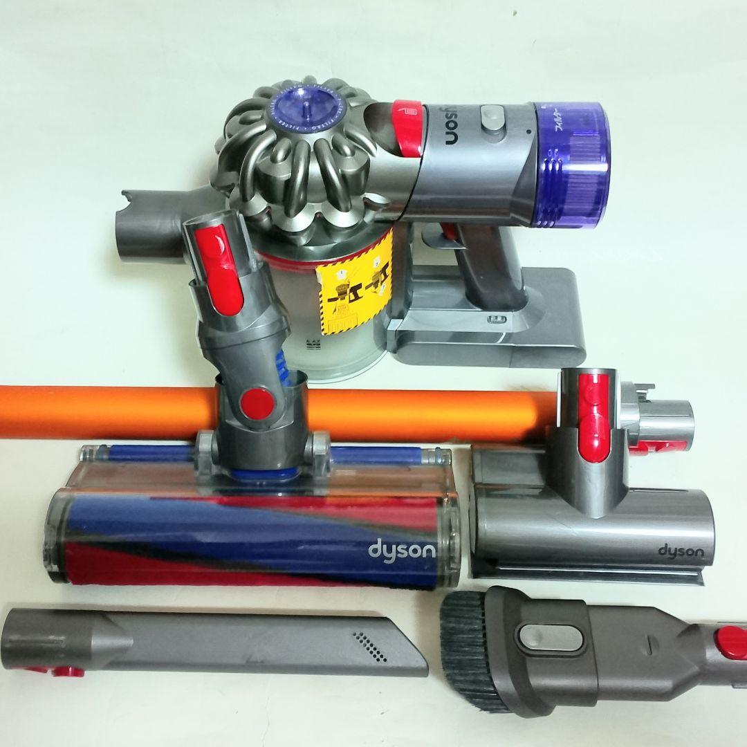 Dyson　V8 fluffy+　サイクロンクリーナー　スタンド付き