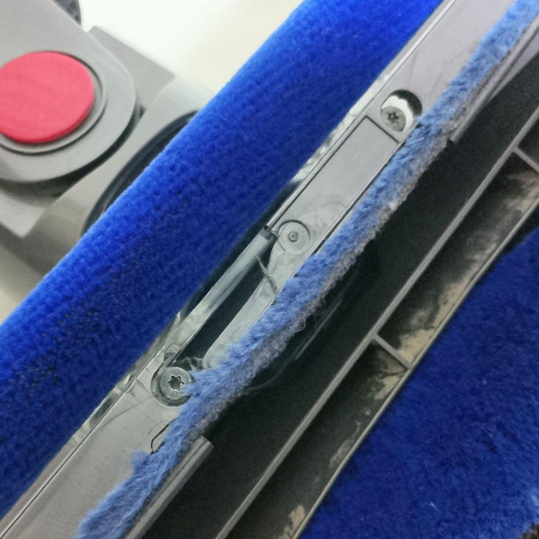 Dyson　V8 fluffy+　サイクロンクリーナー　スタンド付き