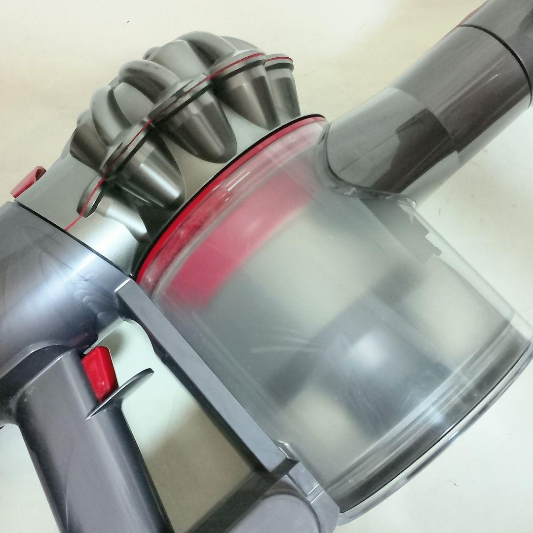 Dyson　V8 fluffy+　サイクロンクリーナー　スタンド付き