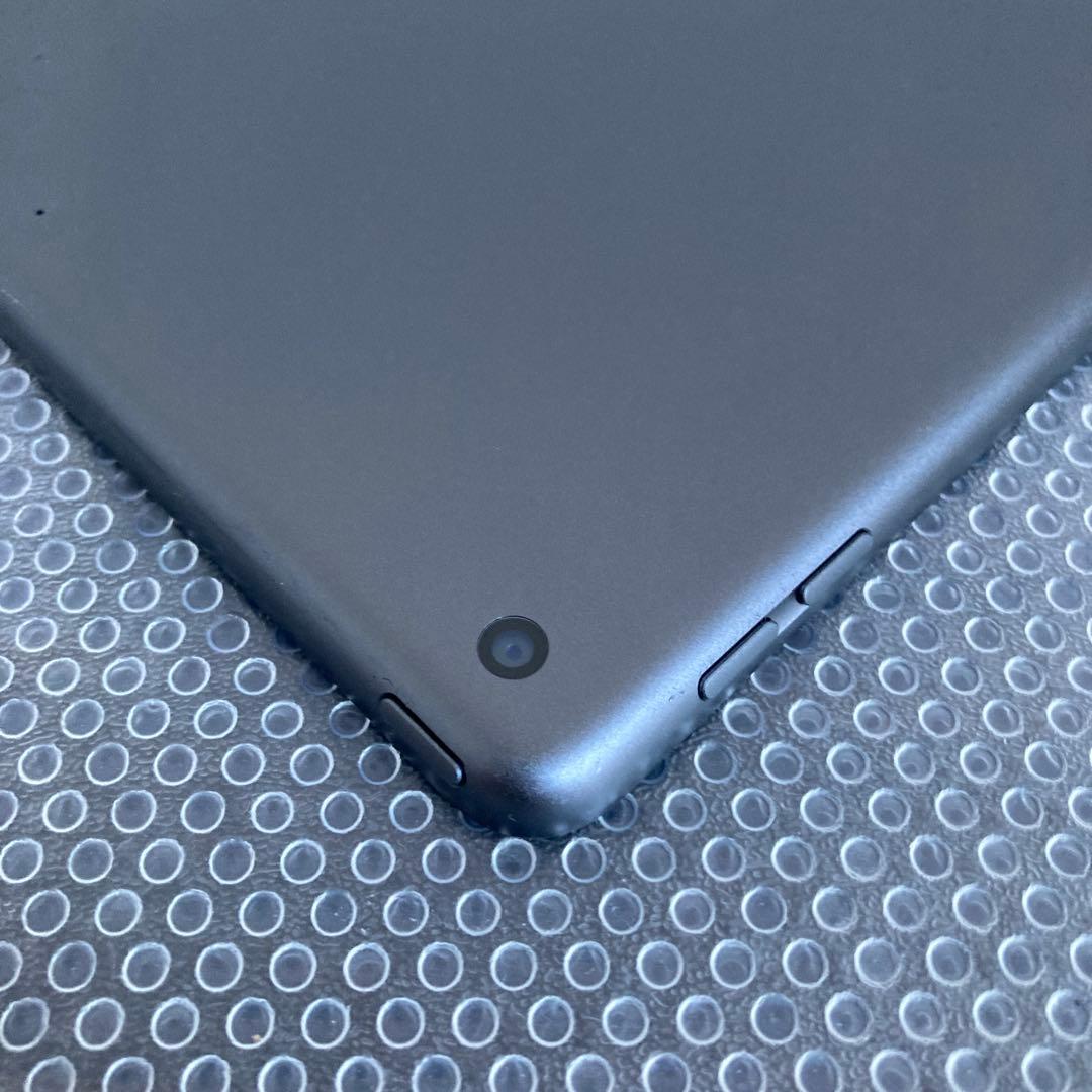 3090【早い者勝ち】iPad7 第7世代 32GB WIFIモデル☆