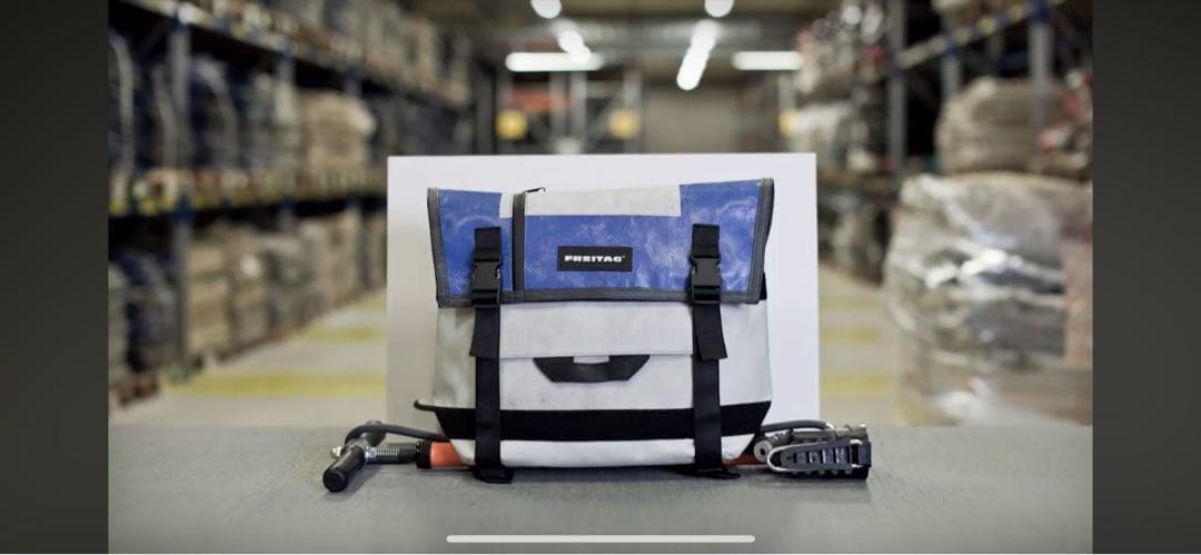 【廃盤】FREITAG フライターグ F17 JOE メッセンジャーバッグ