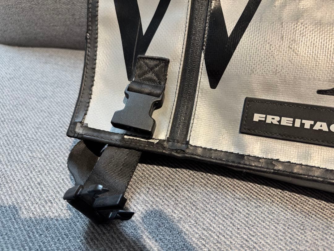 【廃盤】FREITAG フライターグ F17 JOE メッセンジャーバッグ