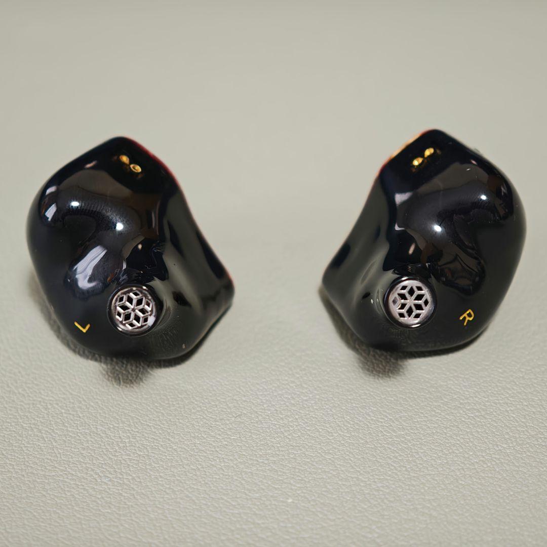 【美品】AFUL DAWN-X 有線イヤホン