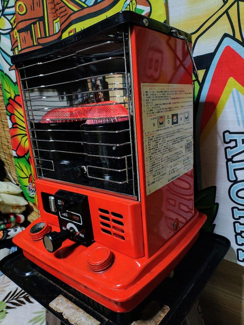 レトロ石油ストーブ　NEC石油ストーブDP-292HA 小型石油ストーブCAMP