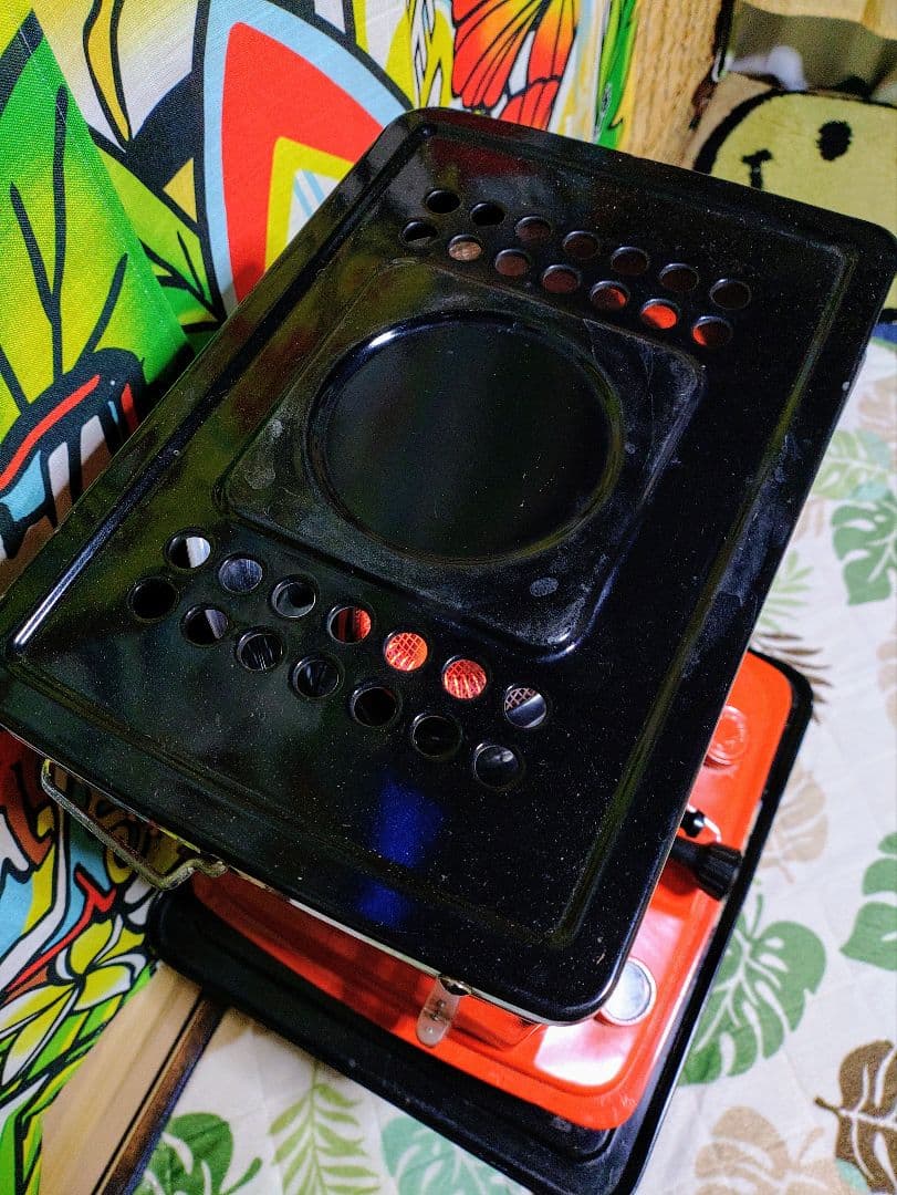 レトロ石油ストーブ　NEC石油ストーブDP-292HA 小型石油ストーブCAMP