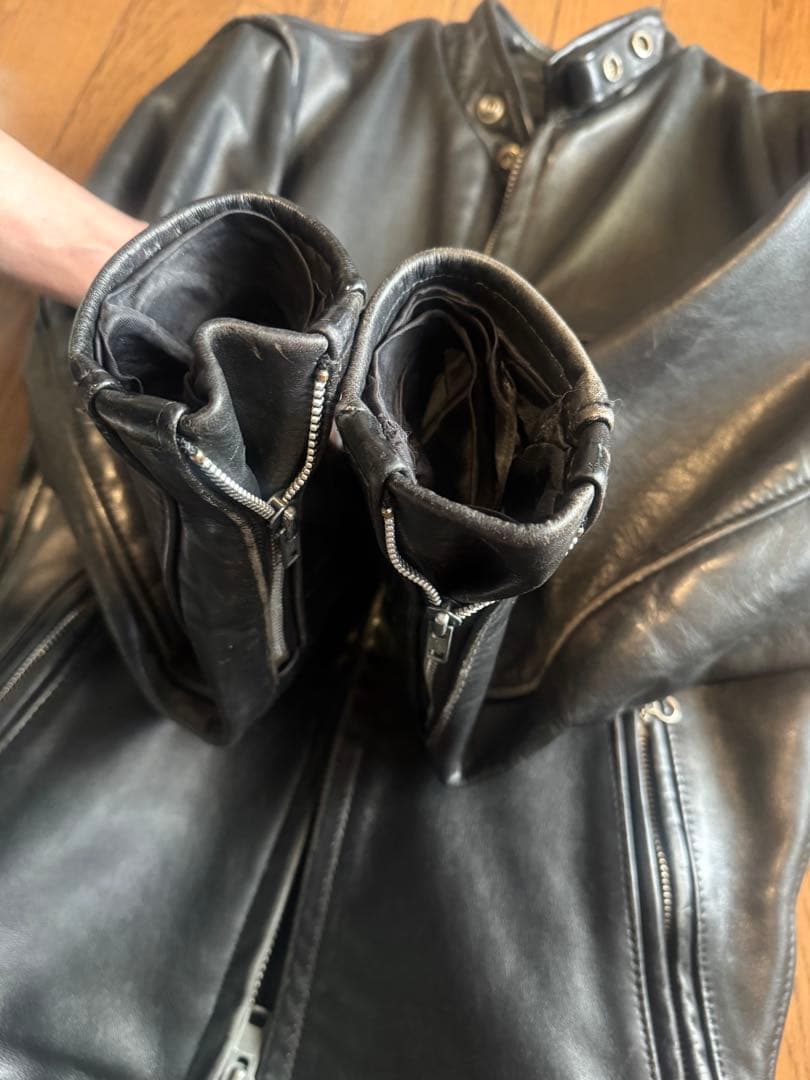 ＊ゆあもこ＊ Schott ブラックレザーライダースジャケット