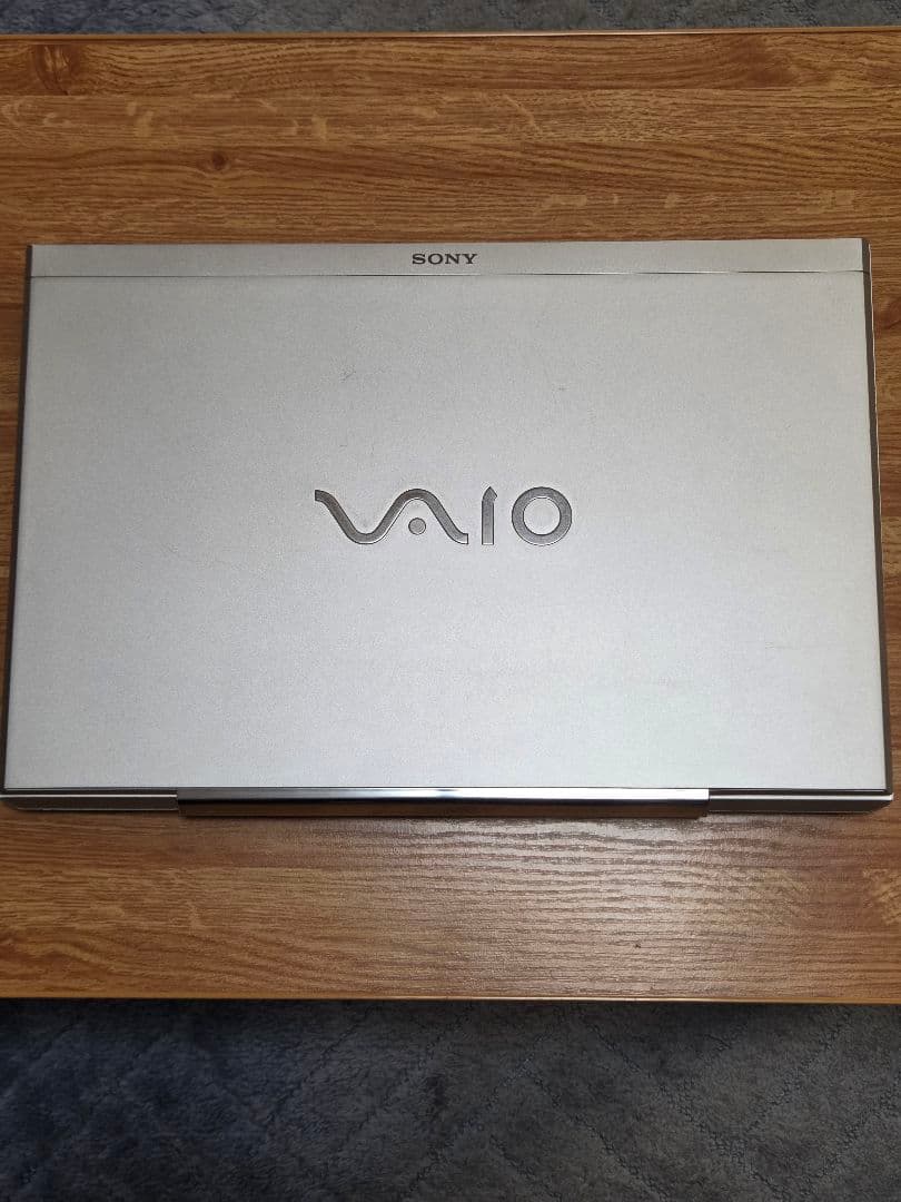 【ほぼ未使用】SONY VAIO ノートPC 15.5インチ　シルバー