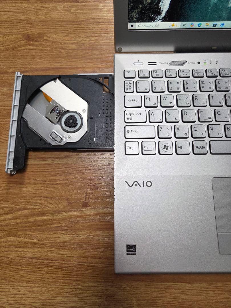 【ほぼ未使用】SONY VAIO ノートPC 15.5インチ　シルバー