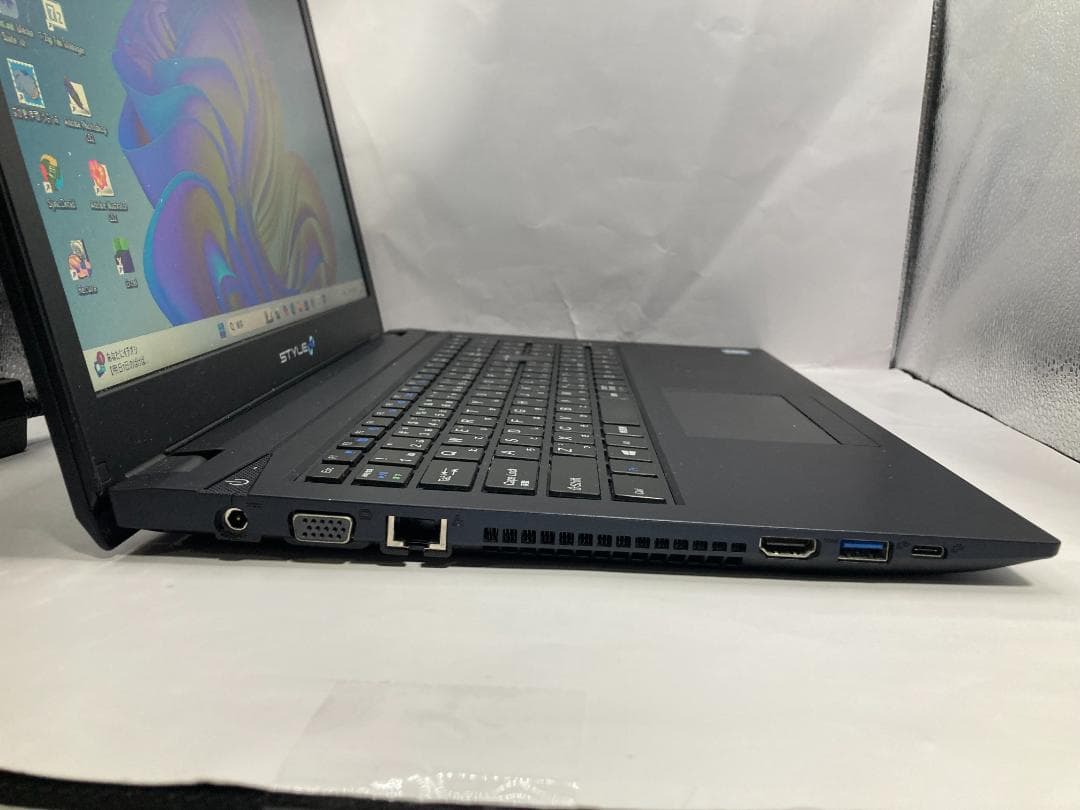 初期設定済 i5第8世代 16GB SSD512GB Win11 Office付