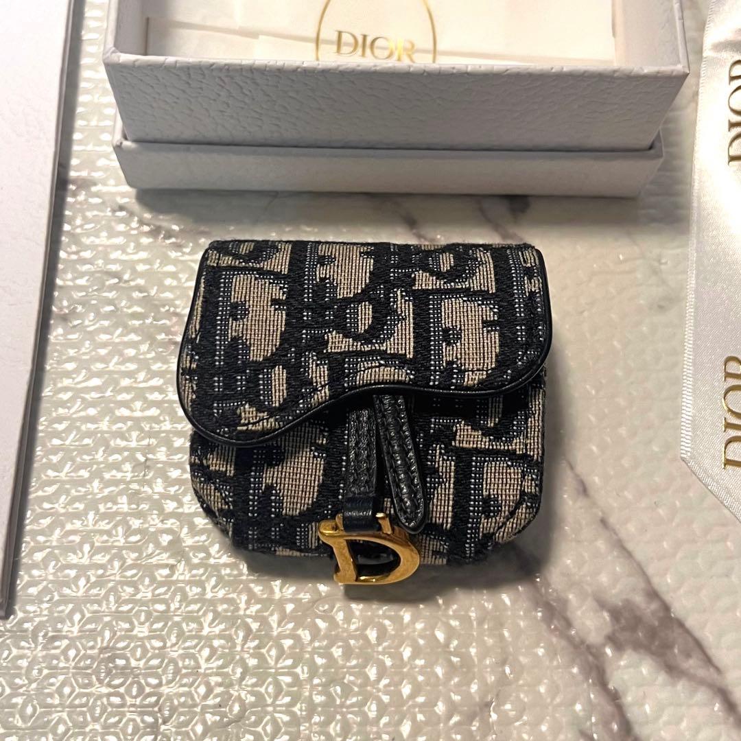 ほぼ新品Dior イヤホンケース
