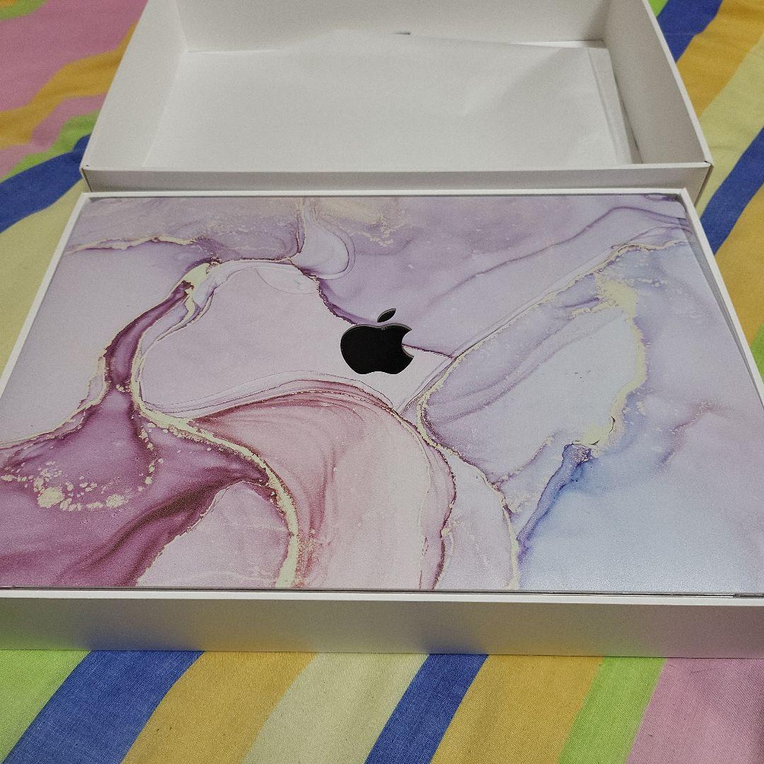 末使用に近い!! Macbook 13\"