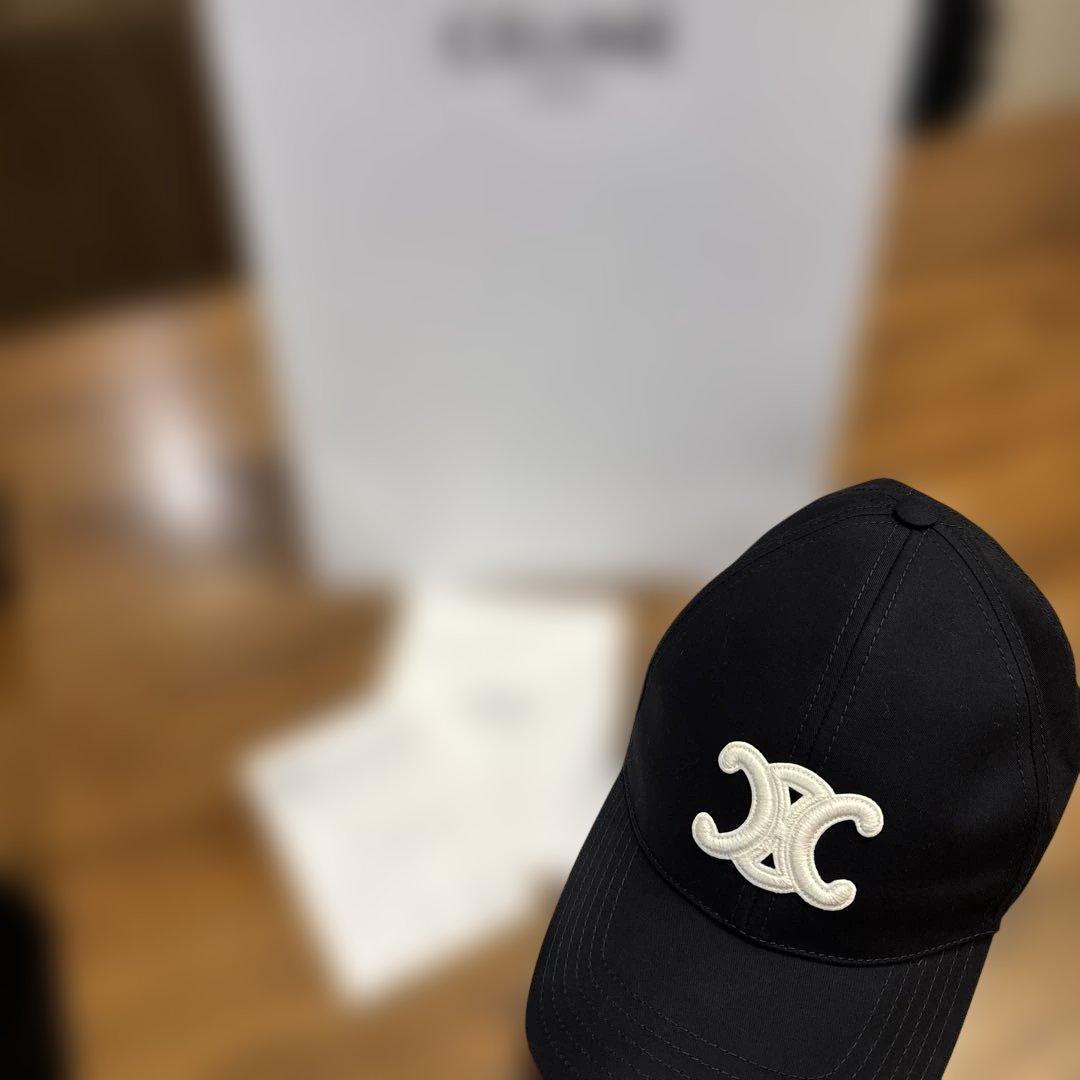 セリーヌ　キャップ　Ｌサイズ　黒