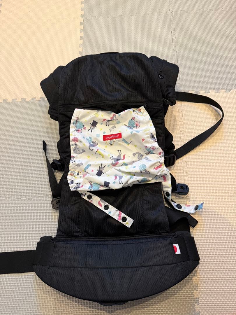 【極美品】アンジェレッテクアトロエアー3.2 抱っこ紐