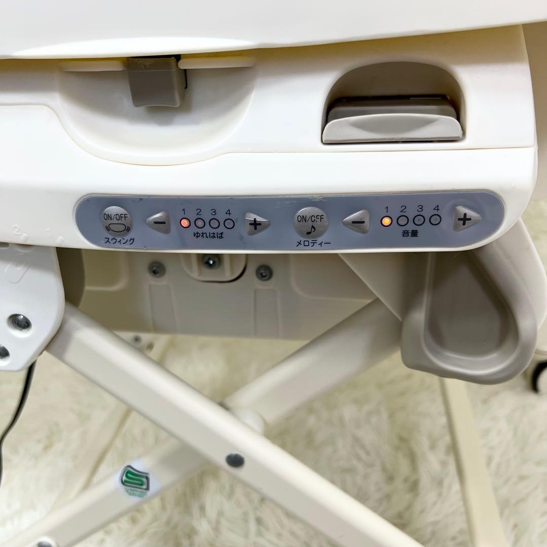 美品 Combi コンビ ネムリラ AT 電動 スイング 電動ハイローチェア