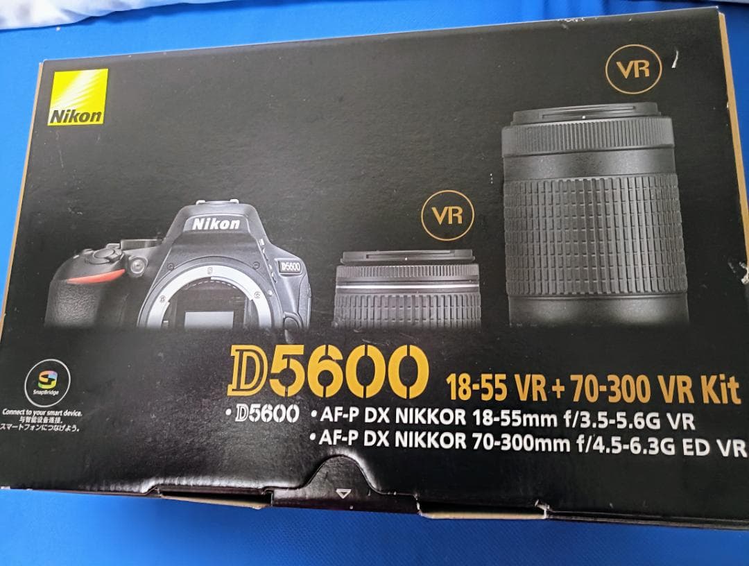 ’16年名機 nikon D5600 デジタル 新品同様 2496枚 64GB