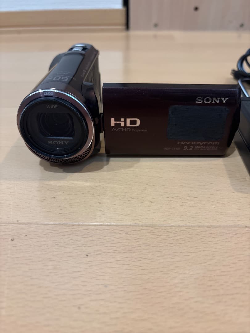 【美品】SONY ビデオカメラ　本体とバッテリー
