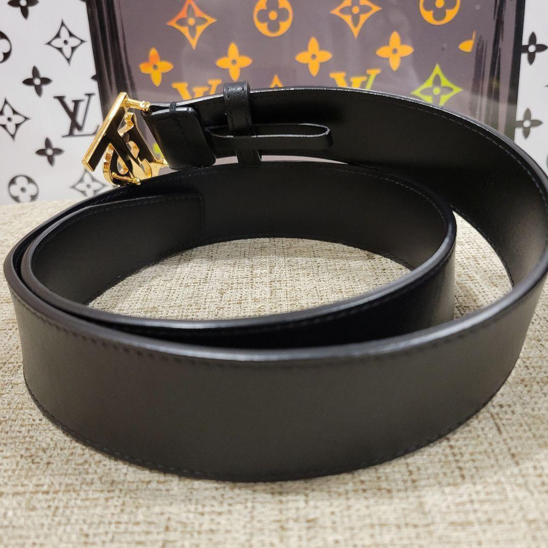 BURBERRY　ゴールド×ブラック　かっこいい　ベルト　スーツ　パンツ