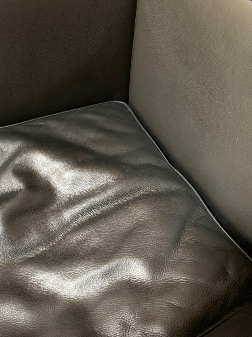 【極美品】リプロダクト　コルビジェ LC2 シングルソファ