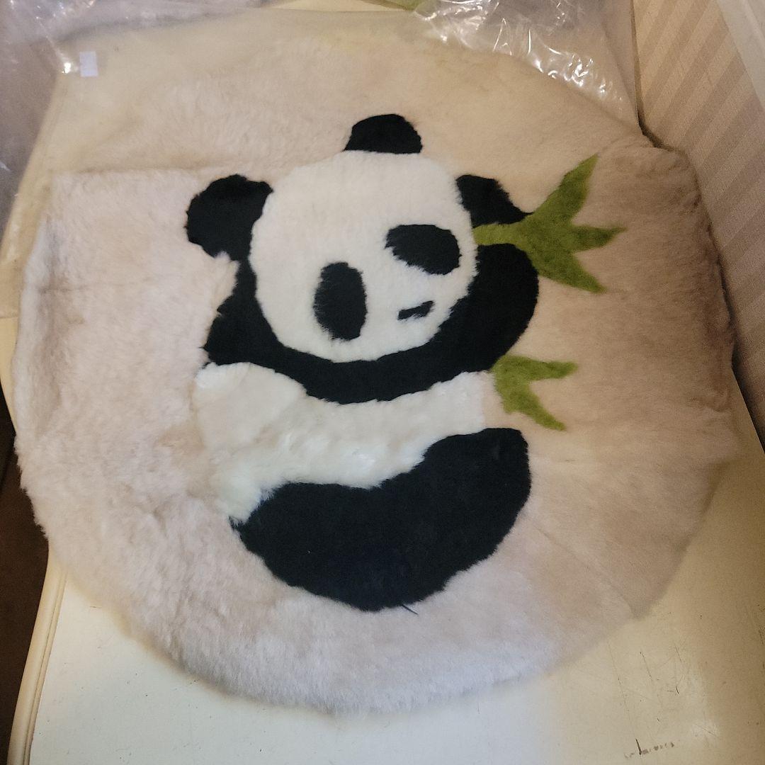 ご契約済みです！　3枚　ムートンラグマット　パンダ座布団ヴィンテージ倉庫片付け品