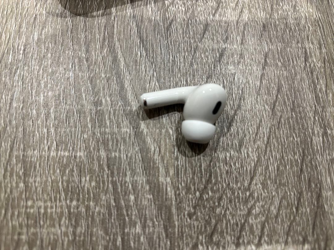 Apple AirPods Pro 2 (第二世代) 左耳＋ケース