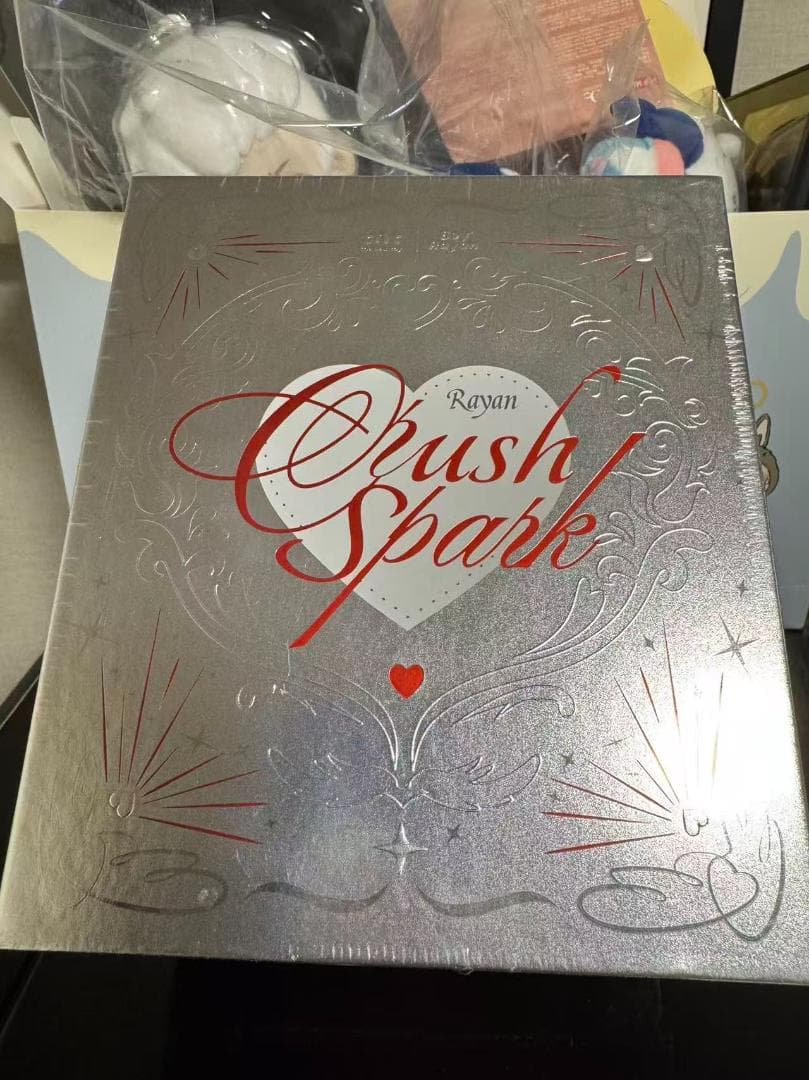 【人気完売品】Rayan TNTSPACE　フィギュア　バレンタイン限定