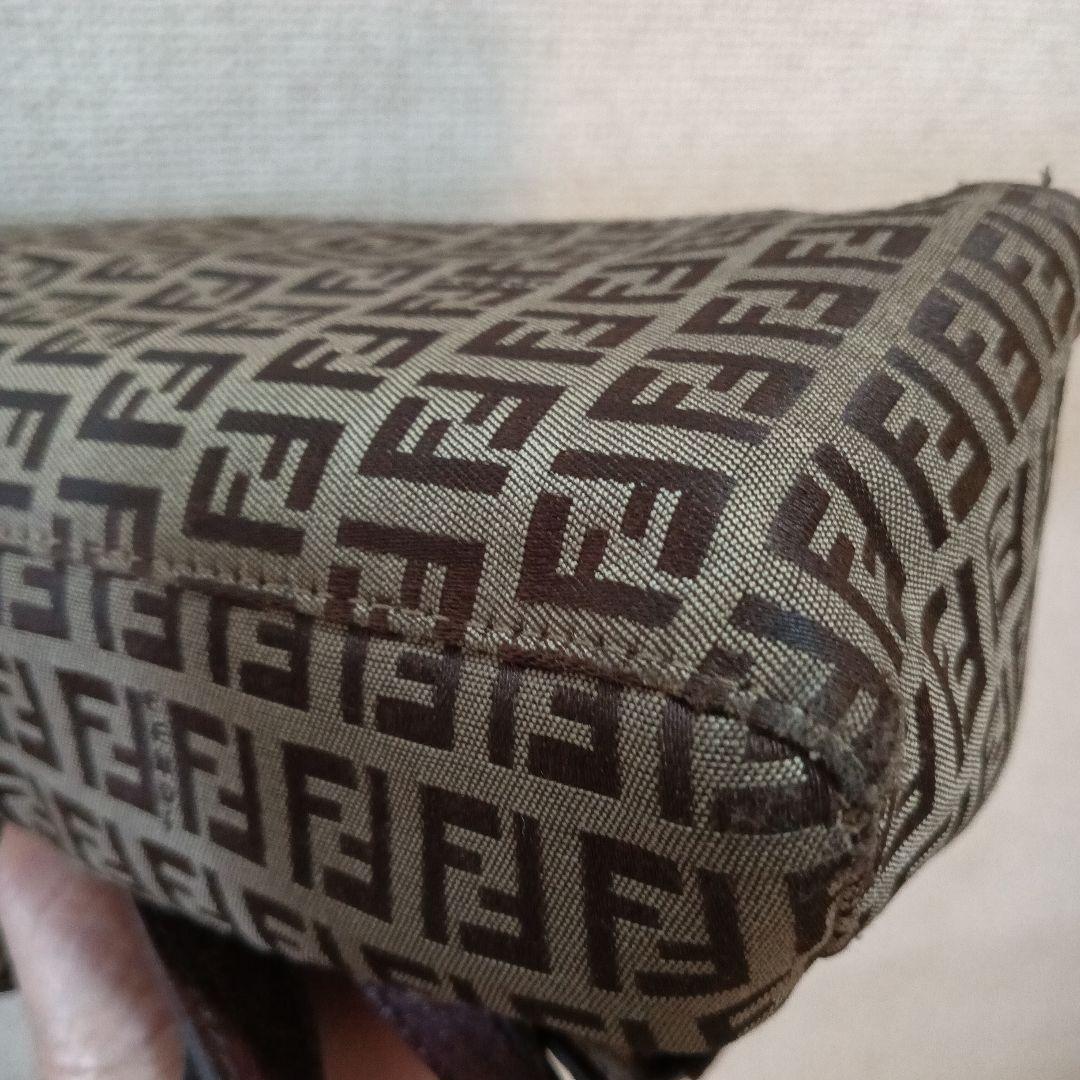 Fendi ロゴプリント ハンドバッグ　値下げしました