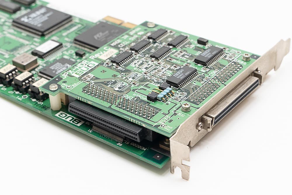 BUG Desk Studio UV422 + DR For Mac 放送用機材