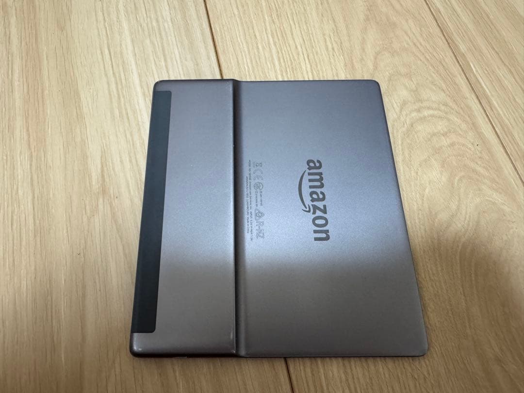 Kindle Oasis 10世代 32GB　 広告なし Wi-Fi + LTE