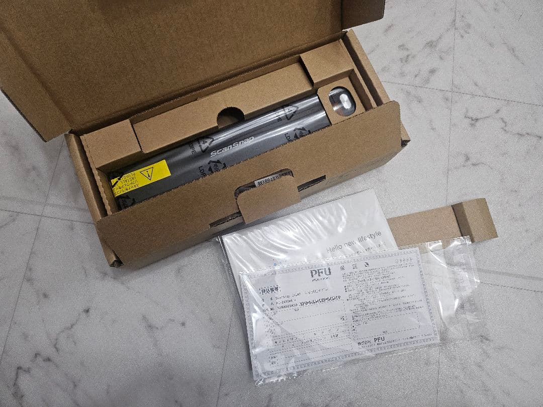 ​【新品未使用】ScanSnap iX100 モバイルスキャナー ブラックPFU