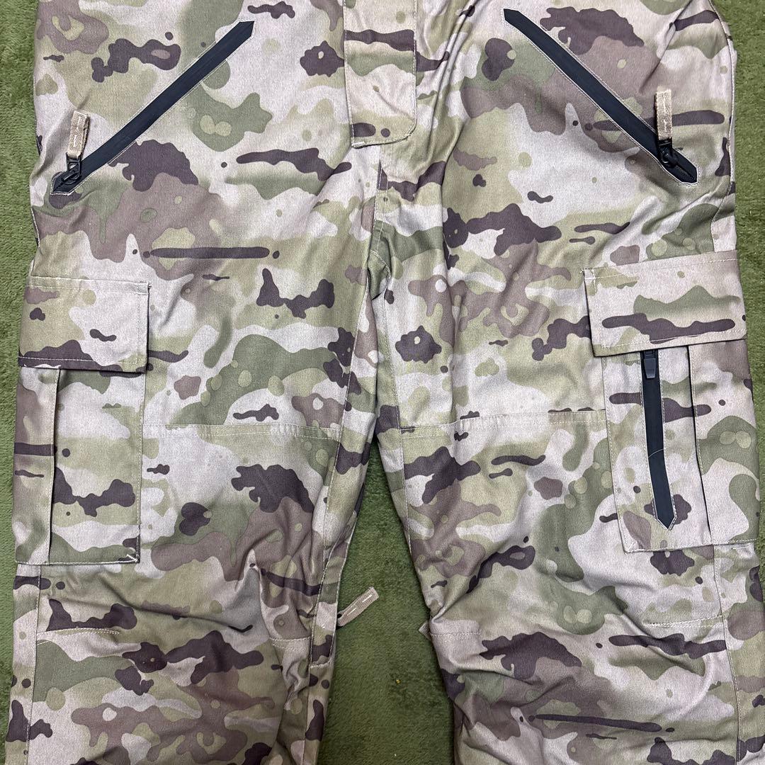 BURTON バートン トリプルネーム スノーボードウェア ワッペンなし