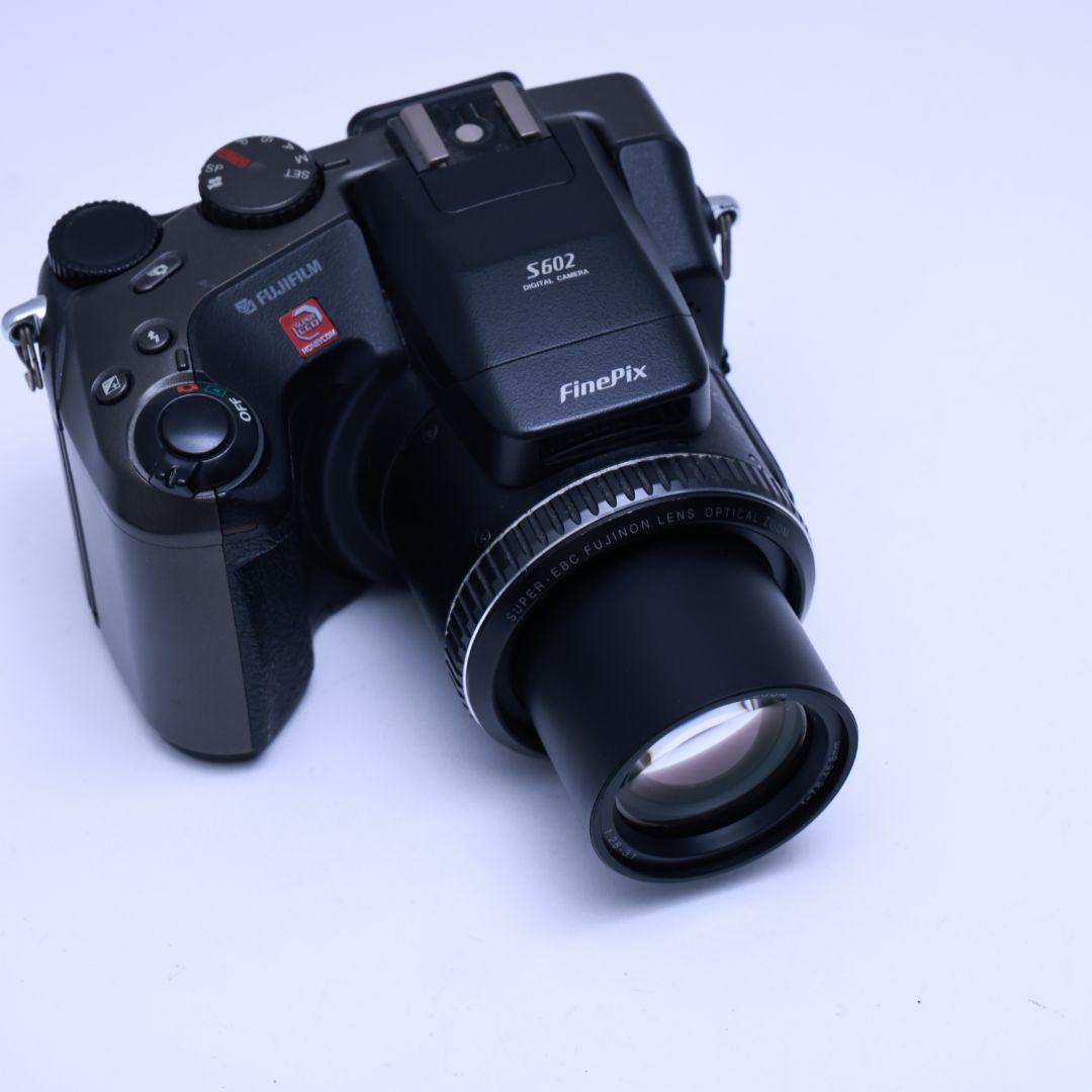 スマホ転送可 FUJIFILM デジタルカメラ S602 カード電池他付き