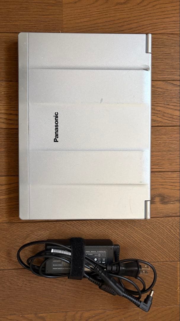 Panasonic Let's note CF-SV8 中古