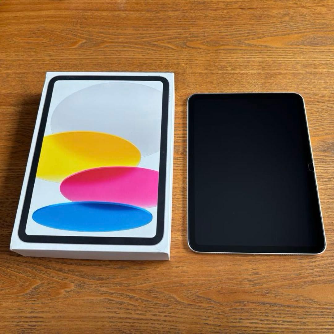よ*1様 iPad本体（第10世代・256GB・Wi-Fi・シルバー）