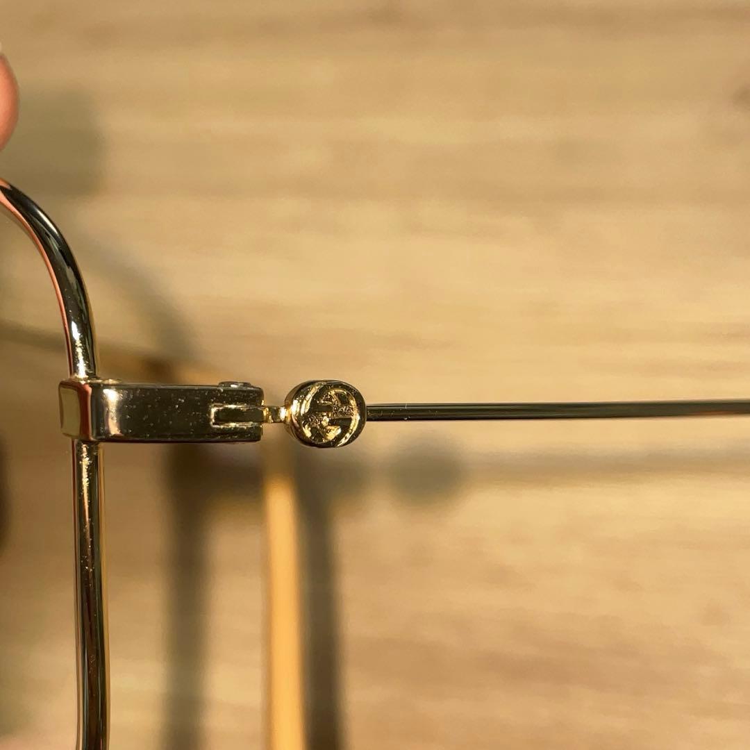 GUCCI サングラス　スクエアフレームメタルサングラス