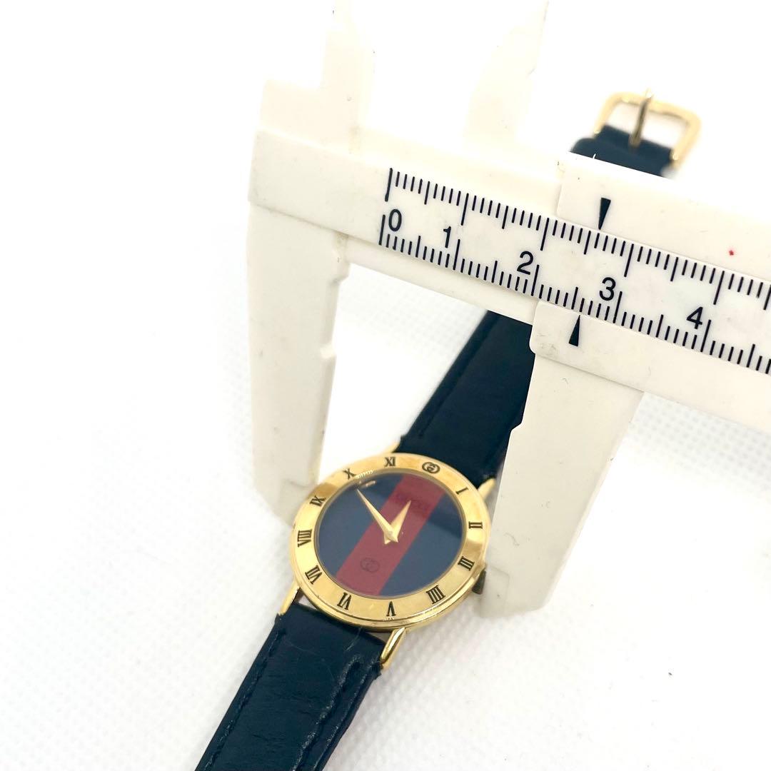 稼働　OLD GUCCI 3000L レディース腕時計　シェリーライン