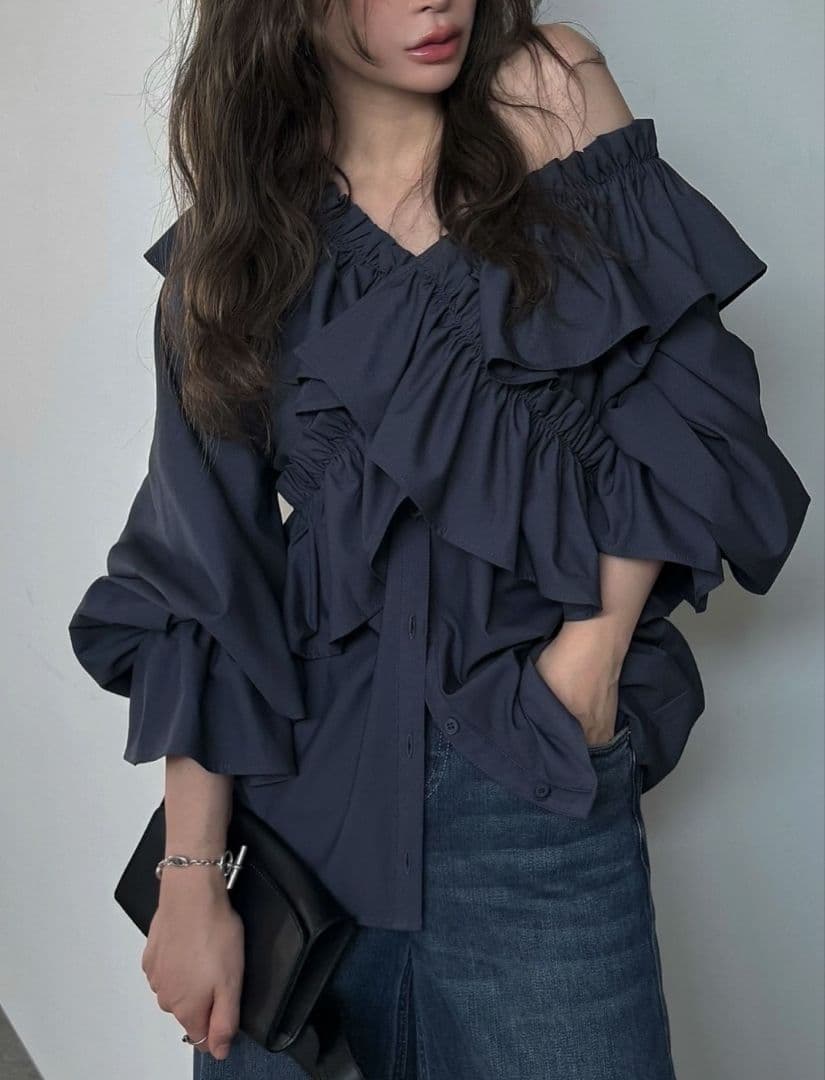 willfully フリルクロスアシンメトリー ブラウス
