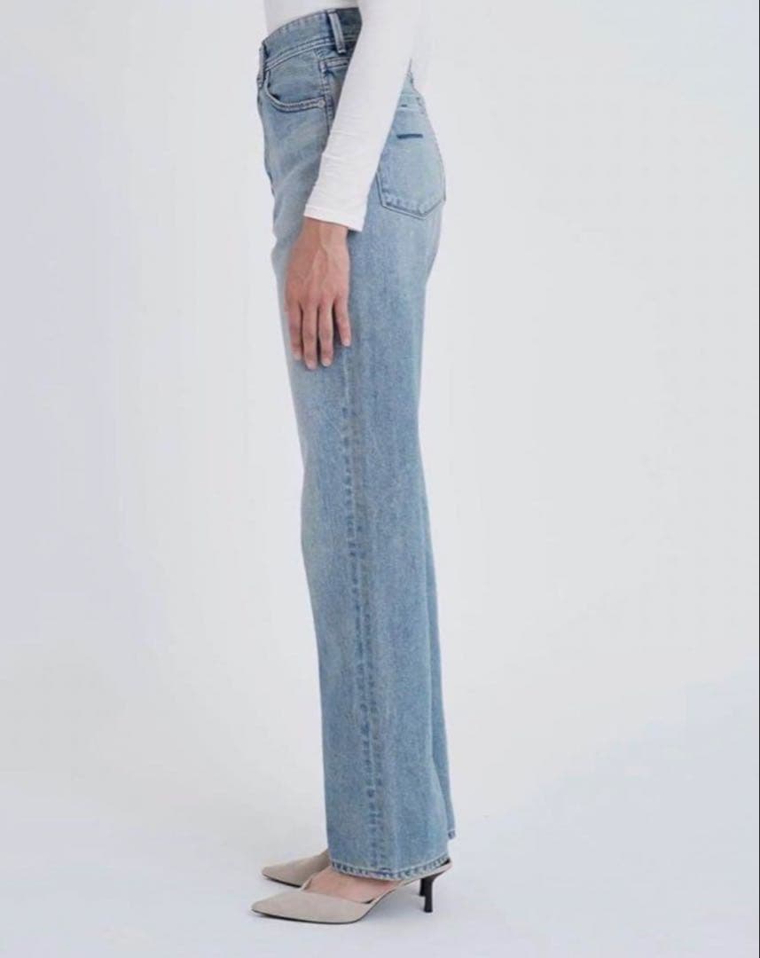 ヤヌーク　ストーレートデニム　LEA 24