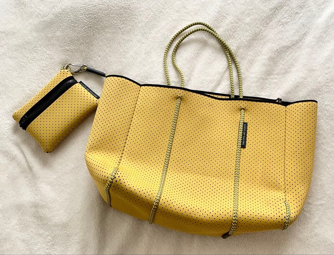 ステートオブエスケープ フライングソロ　イエロー　トートバッグ