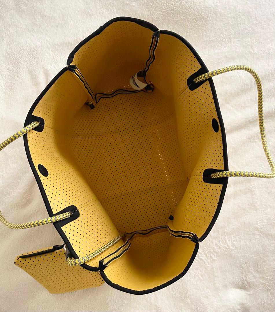 ステートオブエスケープ フライングソロ　イエロー　トートバッグ