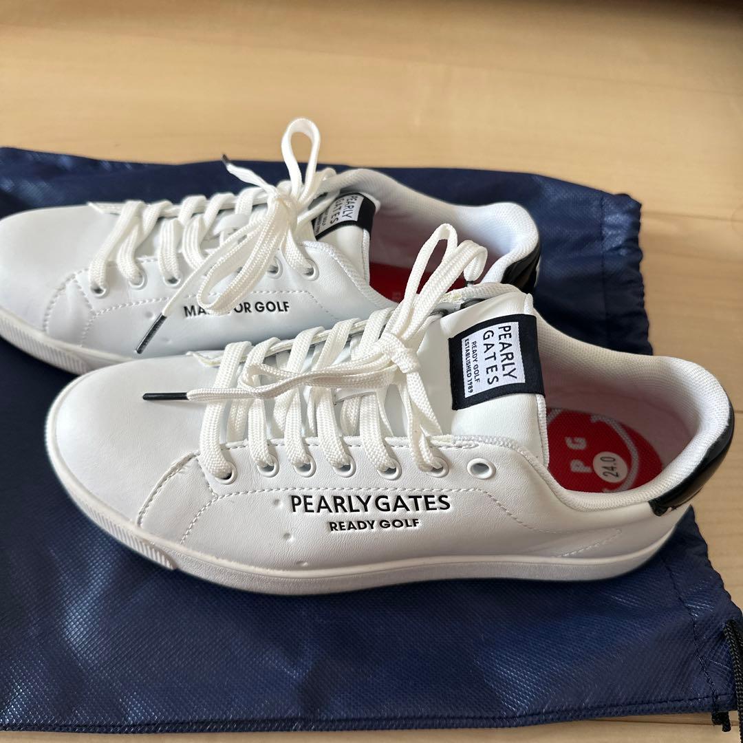 パーリーゲイツ　ゴルフシューズ　レディース24センチ