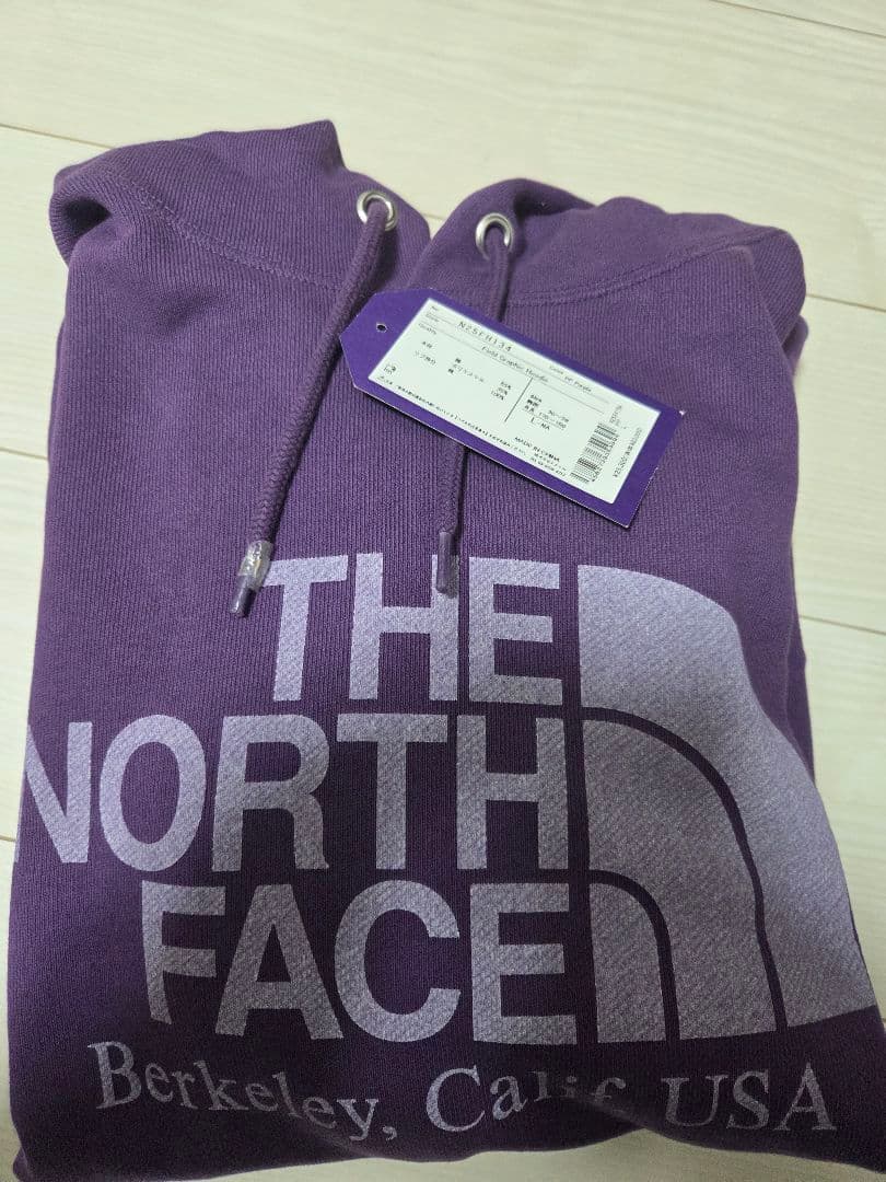 トップス PALACE x The North Face Graphic Hoodie