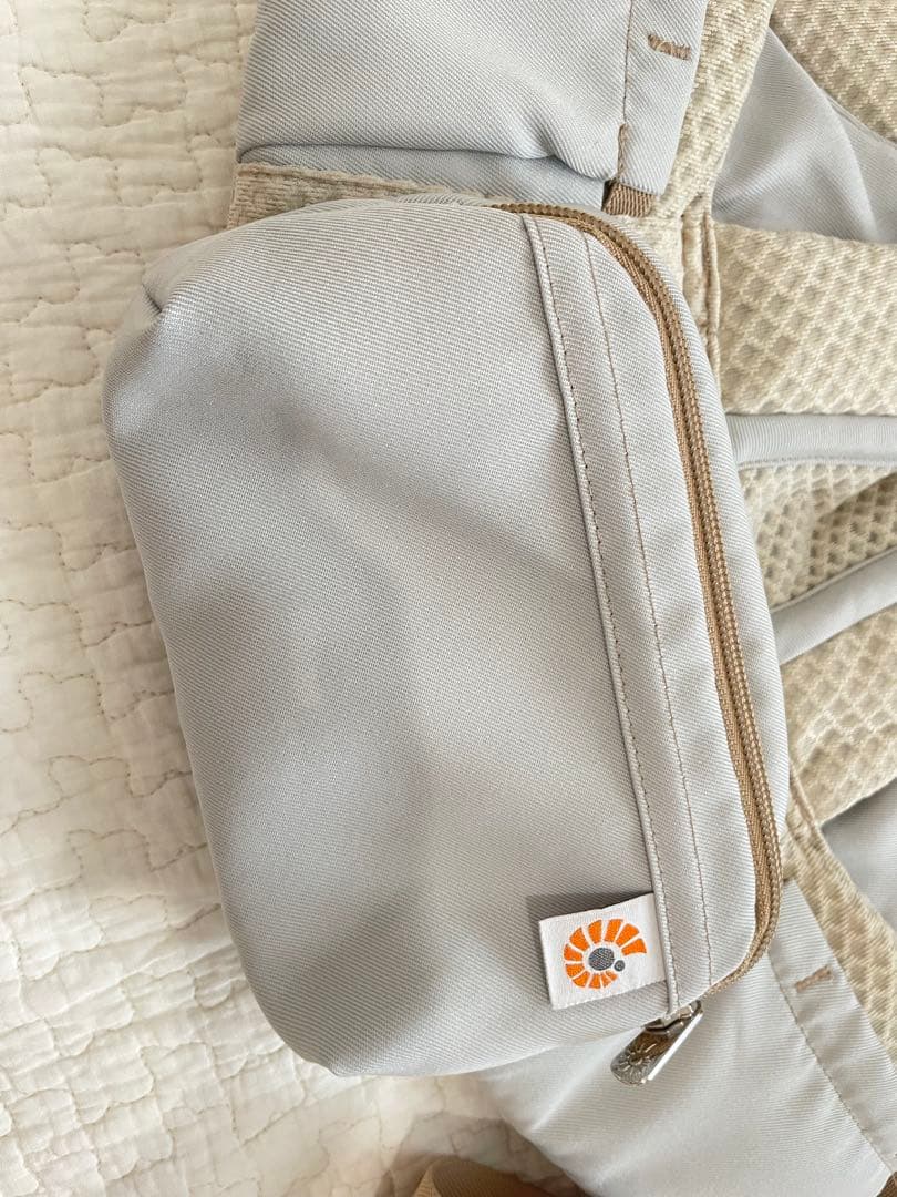 【サンドベージュ】エルゴ　オムニブリーズ　抱っこ紐