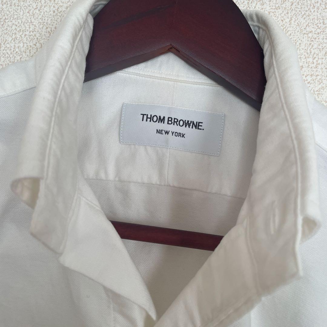 THOM BROWNE ホワイトシャツ ストライプ　アーム