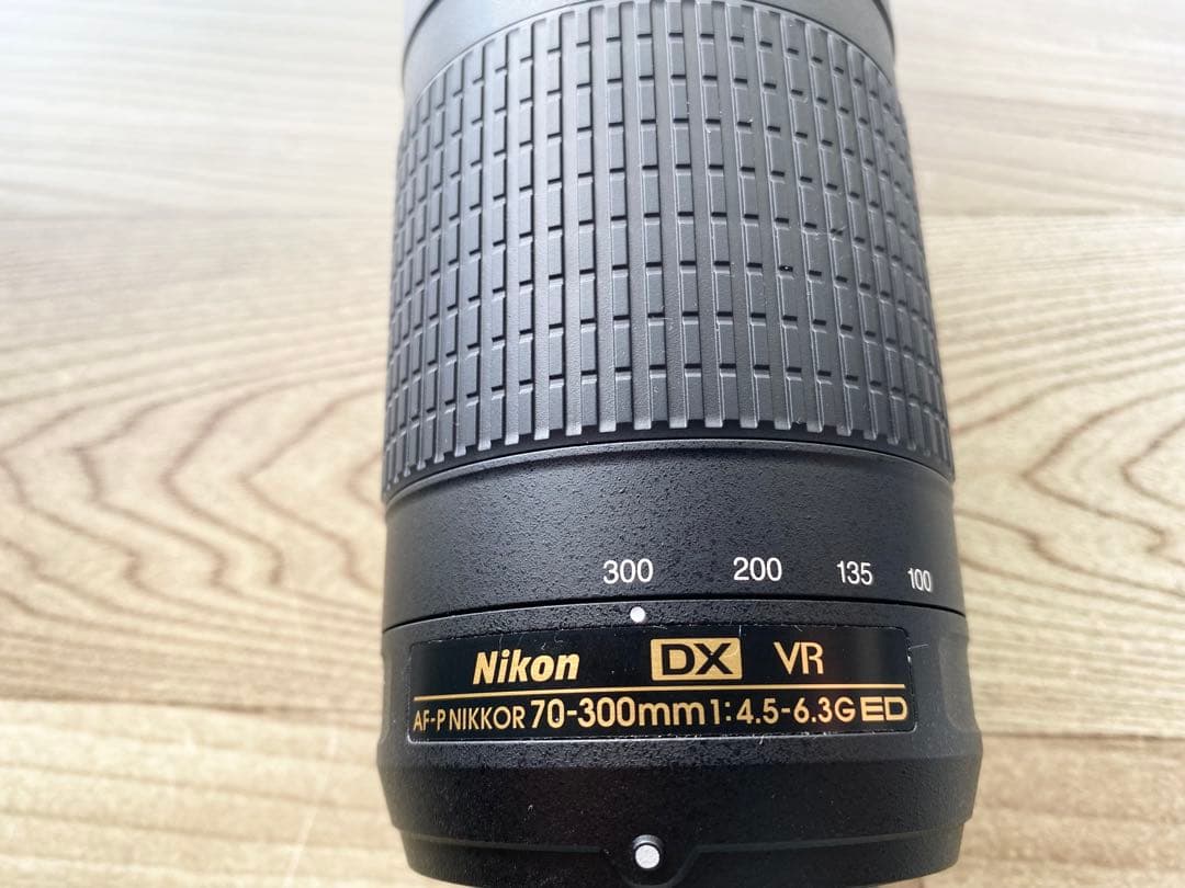 Nikonニコン AF-P DX 70-300mmF4.5-6.3G ED VR