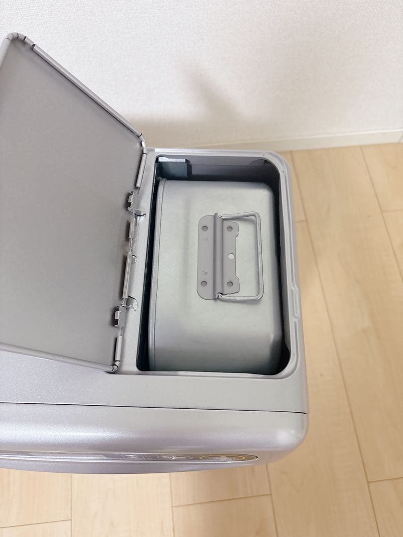 や*ん様 コロナ　石油ファンヒーター　FH-G3222Y 2023年製