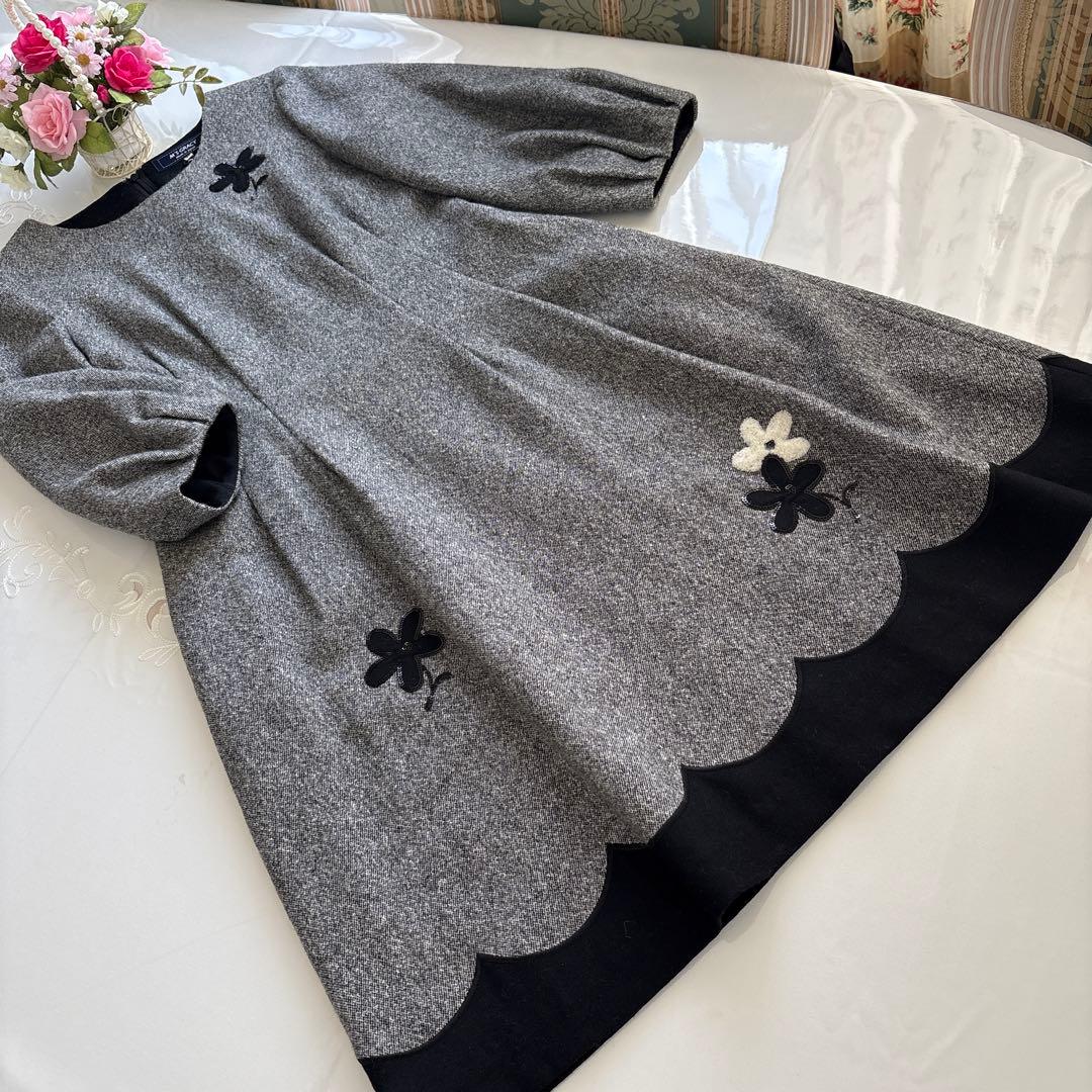 エムズグレイシー　ポイントお花モチーフ 裾スカラップデザイン　ワンピース　38