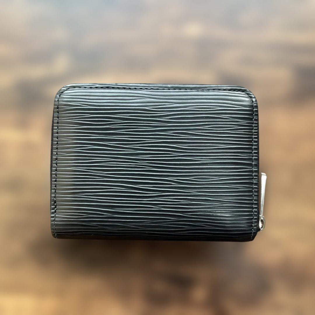 Louis Vuitton エピ　ジッピーパース