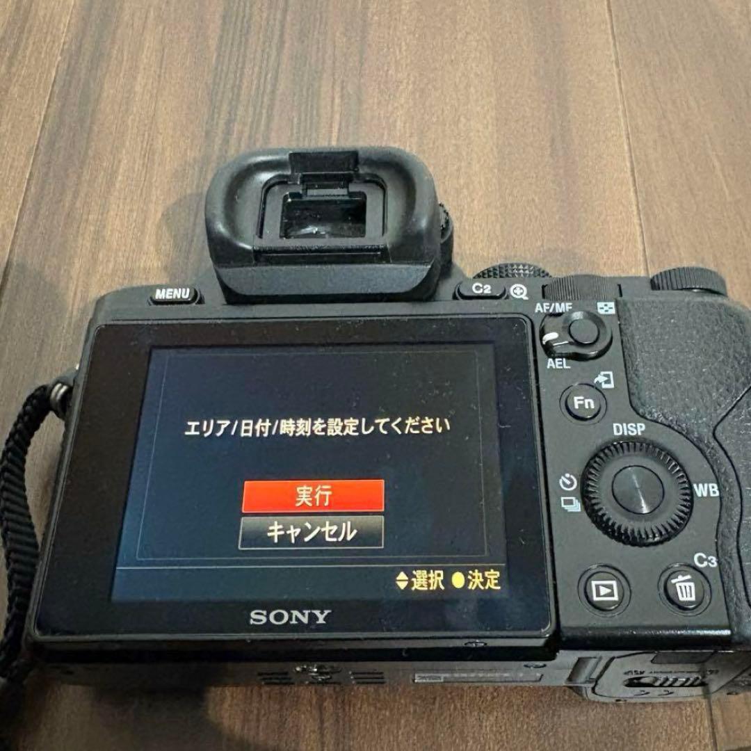 (期間限定値下げ)SONY α7 ミラーレス一眼カメラ　レンズキット